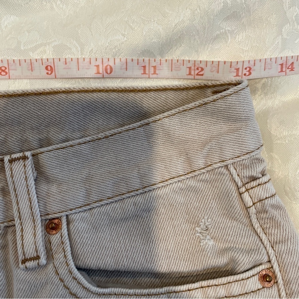BDG Urban Outfitters Beige Distressed High Rise Slim Straight Jeans 26 - Picture 13 of 16
